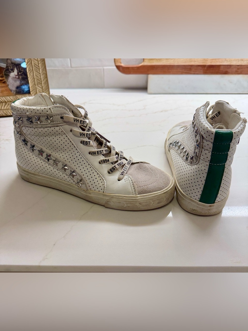 Vintage Havana White High-Top Sneakers with Silver Stars and Green Heel Stripe